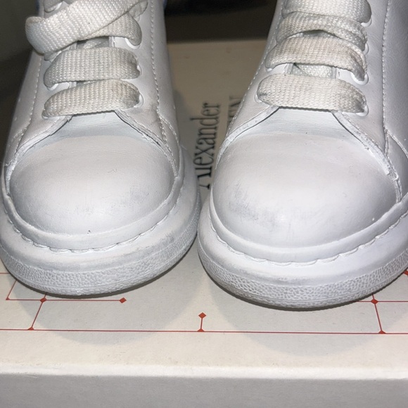 Toddler alexander mcqueens - Picture 2 of 10